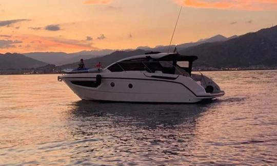 Aluguel de iates a motor Capitained Azimut Atlantis 34 para 9 pessoas em Milazzo, Itália