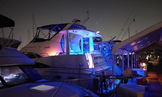 Yate a motor Carver de 42' en alquiler en Seabrook, Kemah, League City Clear Lake