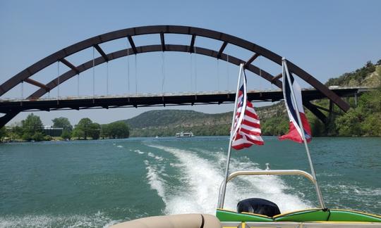 Barge de fête sur le lac Travis