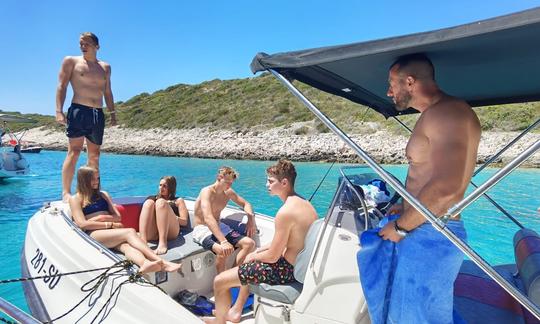 Exclusive boat ZAR 75,Privat boat trip and Excursion