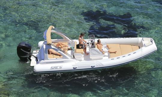 Barco RIB Sacs Dream Lux de 25 pés para alugar na Espanha