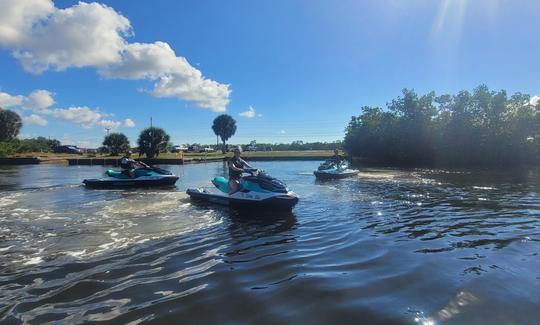 Explorez Cape Coral à bord de nos nouveaux jet-skis Seadoo sans frontières