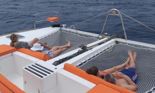 Visite a Ilha Saona e a Natural alugando nosso catamarã de cruzeiro de 44 pés.