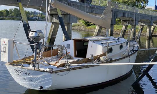 Sailing on the Columbia River aboard 27' Cape Dory Sailing Vessel