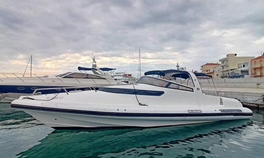 Aluguel de iates a motor de luxo Magna Motomarine em Chania, Kolymbari