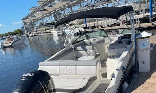 ''Valentine'' Sea Ray SDX Series Deck Boat Rental  in Fort Myers, Florida