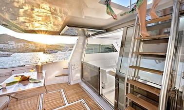 Ferretti 52 Yacht Charter in Ornos, Mykonos