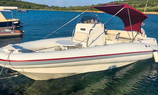 23ft Dodge Racing RIB for rent in Bol Croatia