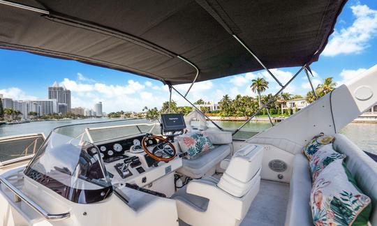 Barco Sea Ray Party de 48 pies en Miami Beach, Florida