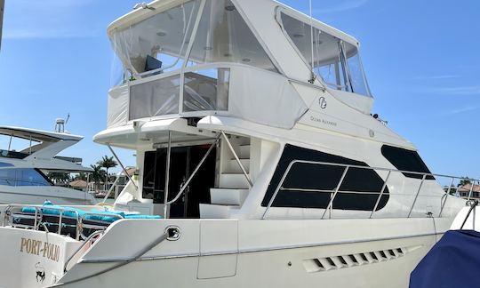 Yacht retreat in Naples/Marco Island with 52' Ocean Alexander Motor Yacht!!