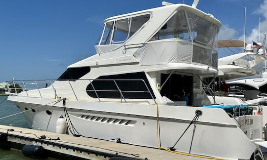 Yacht retreat in Naples/Marco Island with 52' Ocean Alexander Motor Yacht!!