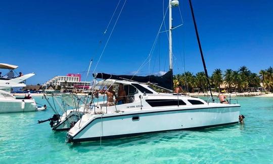 CATAMARÁN PRIVADO ⛵️ NAVEGANDO A ISLA MUJERES 🏝️