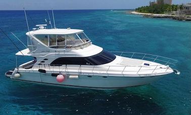 Sea Ray Sedan Bridge 56’ with all inclusive in Cozumel Island, Mexico