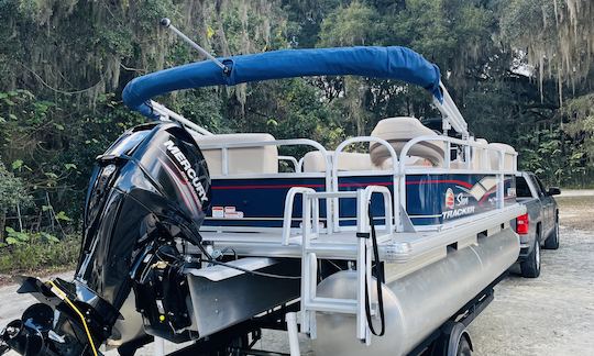 SunTracker Party Barge Pontoon with FREE gas on Suwannee River