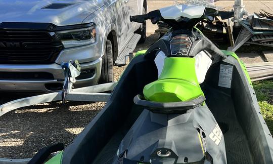 Sea Doo Spark 3Up Jet Ski en alquiler en Nueva Orleans, Luisiana