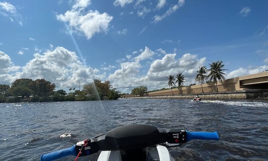 Yamaha VX Jetskis for Rent With Audio in Cape Coral