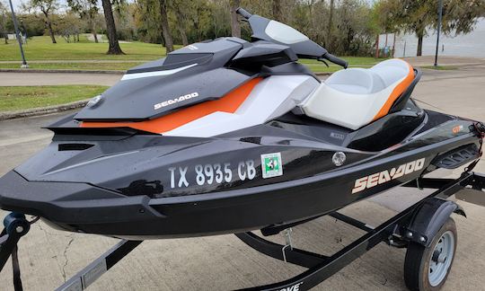 Incrível Jetski Sea Doo GTI para alugar em Austin, Texas