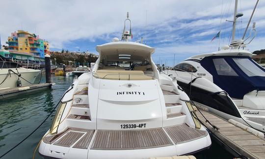 Sunseeker Portofino 53 para alugar na Marina de Albufeira, Algarve