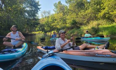 Pelican Mustang 100X Kayak in Green Bay