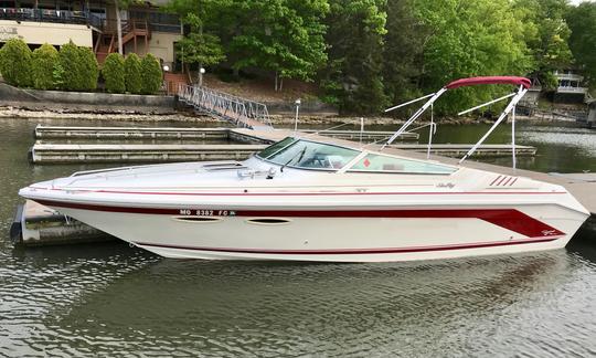 Cruzador SeaRay 280 Deep V no Lago de Ozarks