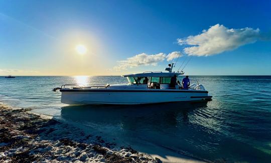 38' Mini-Yacht!! - Large "Ultra Luxury" Adventure Boat in Hampton, Virginia!