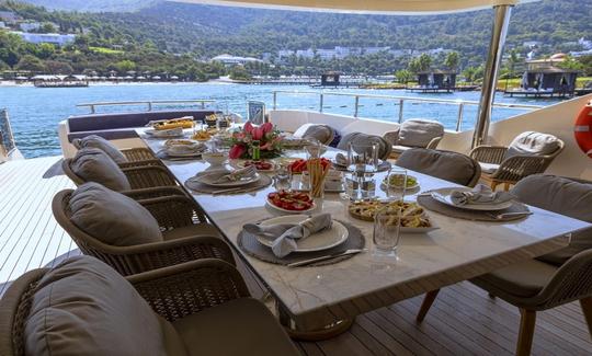 Charter the V-50 Power Mega Yacht in Mugla, Turkey