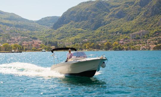 Aluguel de barcos de convés Atlantic Marine 670 Open (187) em Dobrota, Opština Kotor