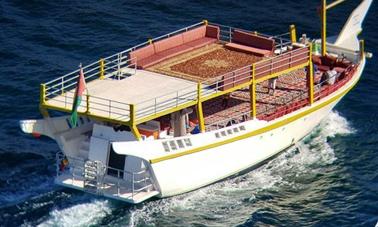 Croisière d'une journée en boutre dans les fjords du Musandam