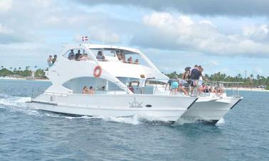 🏆BEST 2025🏆Family Party Boat with Slide for from 1 to 100 people in Punta Cana