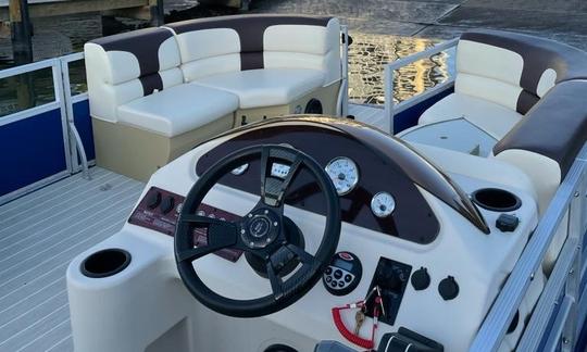 2021 Lexington Pontoon Night Tour Around Tampa, Saint Pete, Clearwater