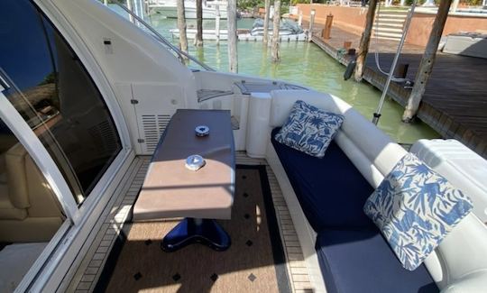 Sealine Flybridge Incrível iate de 44 pés para descobrir Cancún e Isla Mujeres!!!