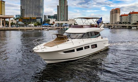 ''Passion'' Prestige 500 Flybridge Motor Yacht Rental in Tampa, Florida