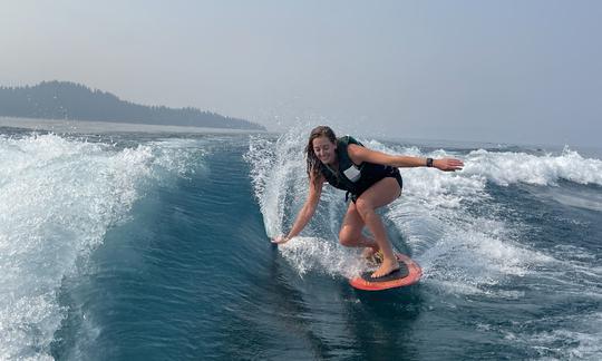 Novo MB 52 Alpha 23' Tube/Surf/Wake com o Capitão Tanner em Mesa