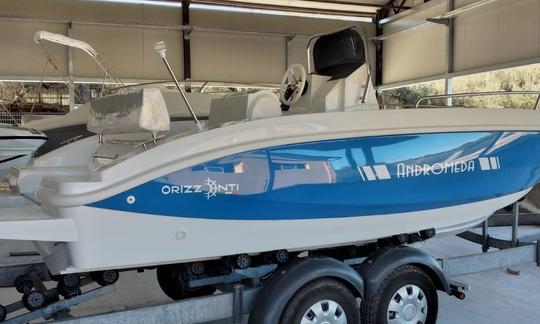 Bateau à pont Andromeda de 19 pieds à louer à Milazzo, Sicile