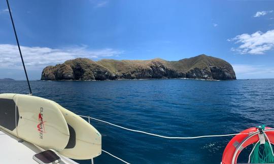 Cruising out towards one of the beautiful Islands.