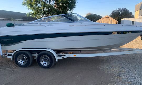 Monterey 21ft Bowrider for Rent in Fresno, CA