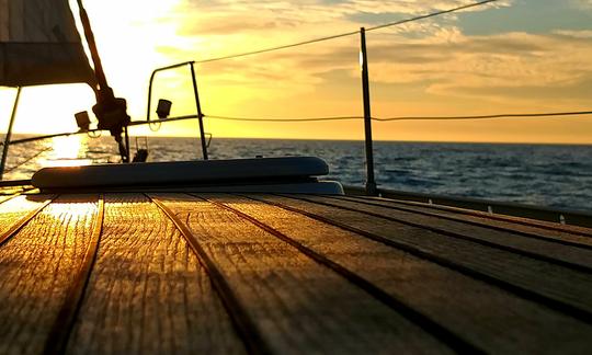 Sunset on the night charter to Sagres