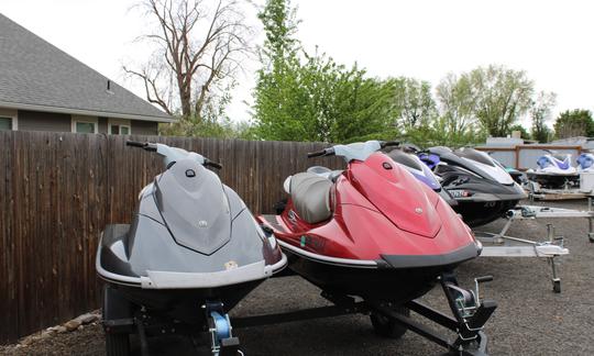 Alquiler de dos motos acuáticas Yamaha Waverunner en POST FALLS, Spokane, Coeur d'Alene