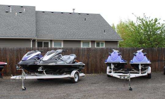 Alquiler de dos motos acuáticas Yamaha Waverunner en POST FALLS, Spokane, Coeur d'Alene