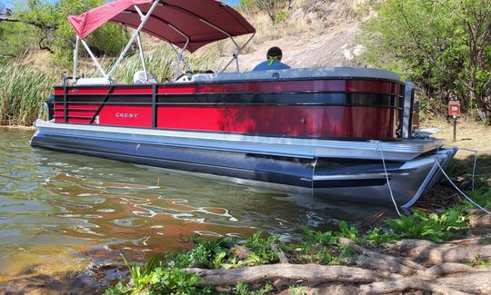 Beautiful 2022 Crest 240LX Tritoon for rent at Lake Pleasant w/ seating for 12!