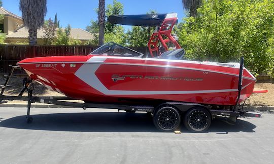 ¡Super Air Nautique G23 2020! ¡Lo último en wakeboard, wakesurf y tubing!