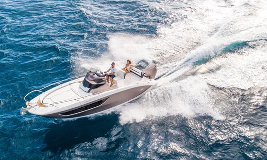 ¡Nuevo yate Sessa Key Largo 24 en alquiler en Rovinj!