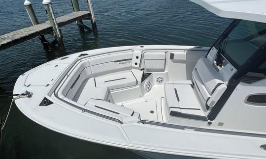 27' Blackfin Center Console in Osterville & Barnstable, Cape Cod