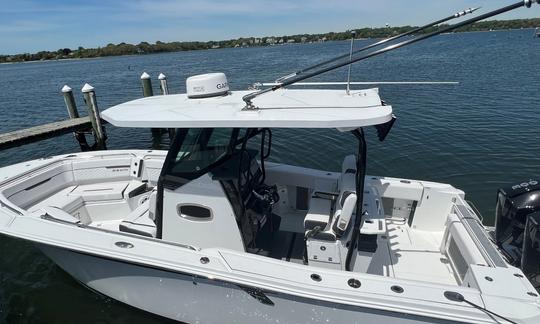 27' Blackfin Center Console in Osterville & Barnstable, Cape Cod