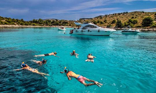 Lorena-Excursions Jeanneau Merry Fisher 695 en Sibenik Condado de Sibenik-Knin