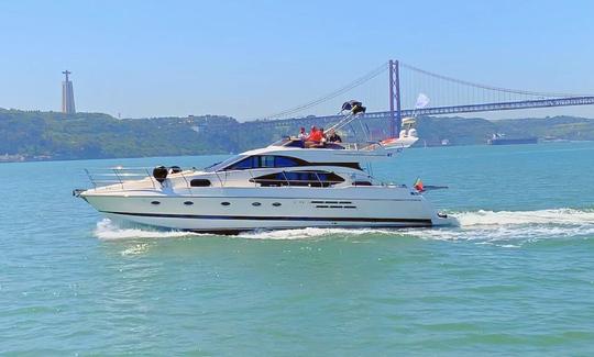 Iate de luxo Azimut de 52 pés em Lisboa, Portugal