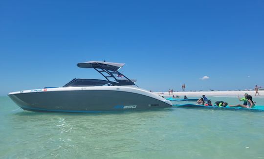 Enjoy This 2022 25ft Yamaha Bowrider on the intracoastal or gulf near SARASOTA