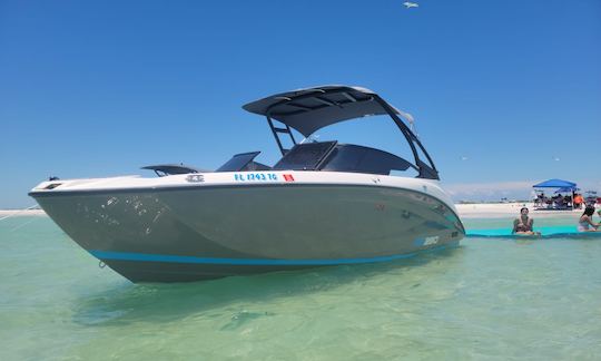 Enjoy This 2022 25ft Yamaha Bowrider on the intracoastal or gulf near SARASOTA