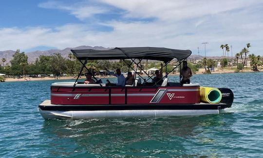 22' Viaggio Tritoon en Havasu con capitán licenciado 