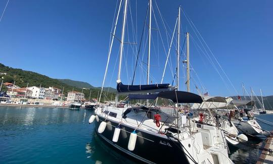 Villa para aluguel de iates à vela Hanse400e em Herceg - Novi Opština, Montenegro